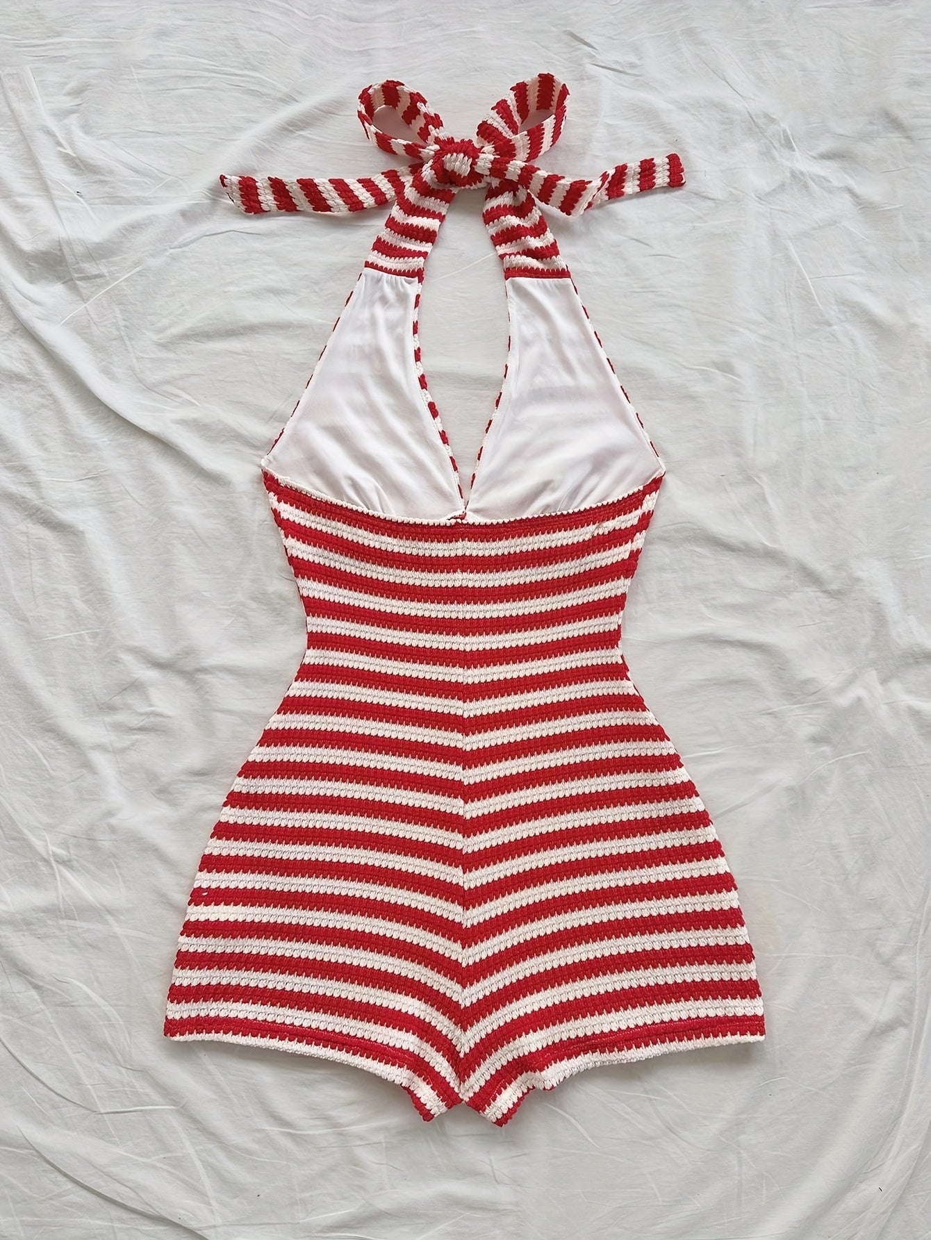 Damen Jumpsuit mit Shorts und Streifen im Retro-Stil mit Neckholder für Sommer und Strand