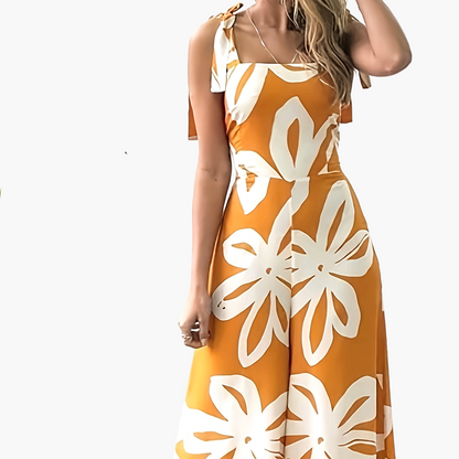 Lang kjole til kvinder i boheme-chic stil med blomsterprint til sommeren