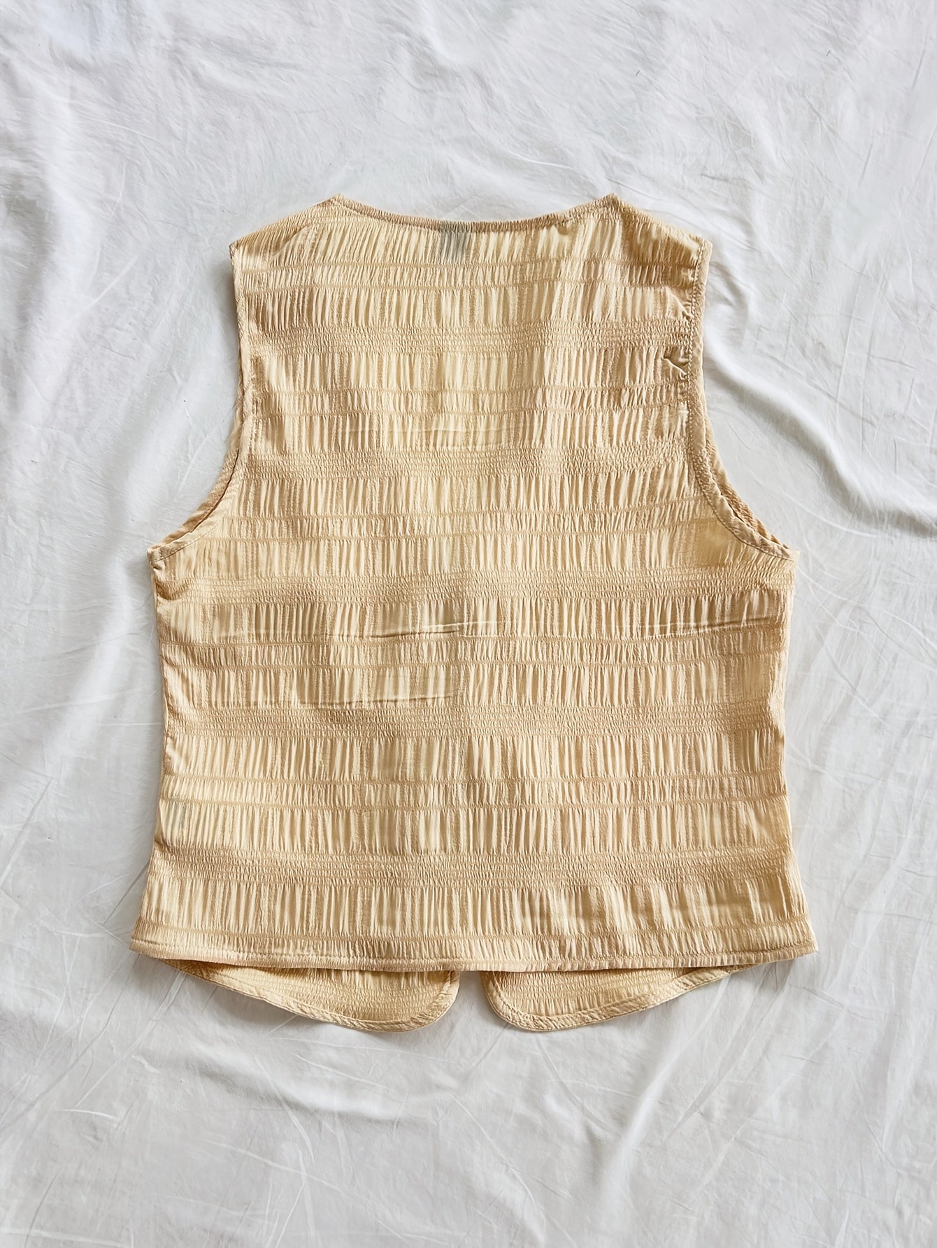 Gilet sans manches femme style bohème à nouer devant pour look décontracté et estival