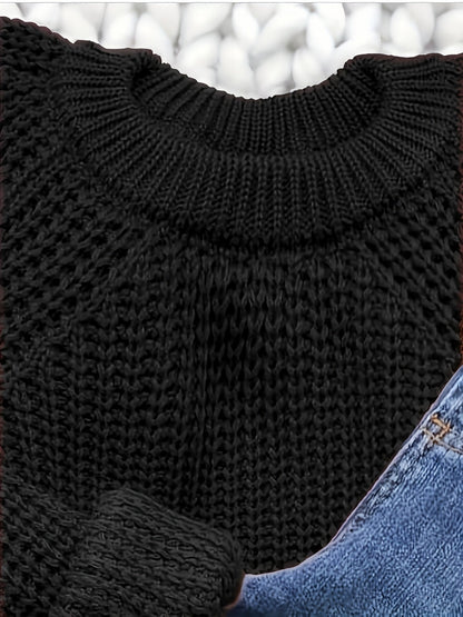 Afslappet damepullover i elegant stil med rund hals til efterår og vinter
