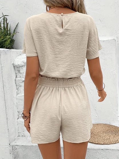 Ensemble short et t-shirt décontracté pour femme style estival chic