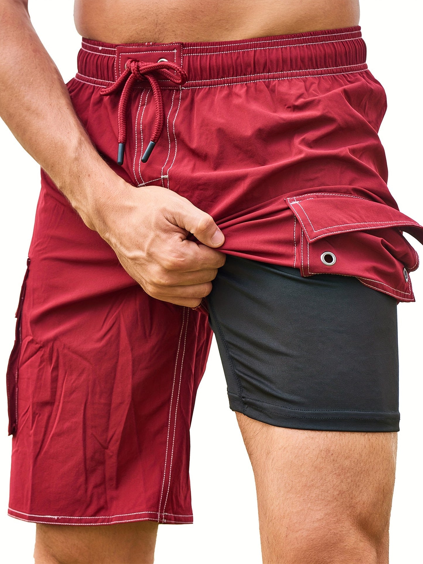 Sportliche Herren-Badeshorts mit reibungsarmer Innenhose und Tasche – ideal für Strand und Pool  
