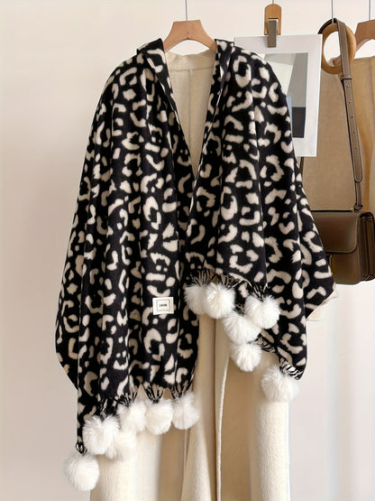 Écharpe large motif animalier avec pompons pour femme