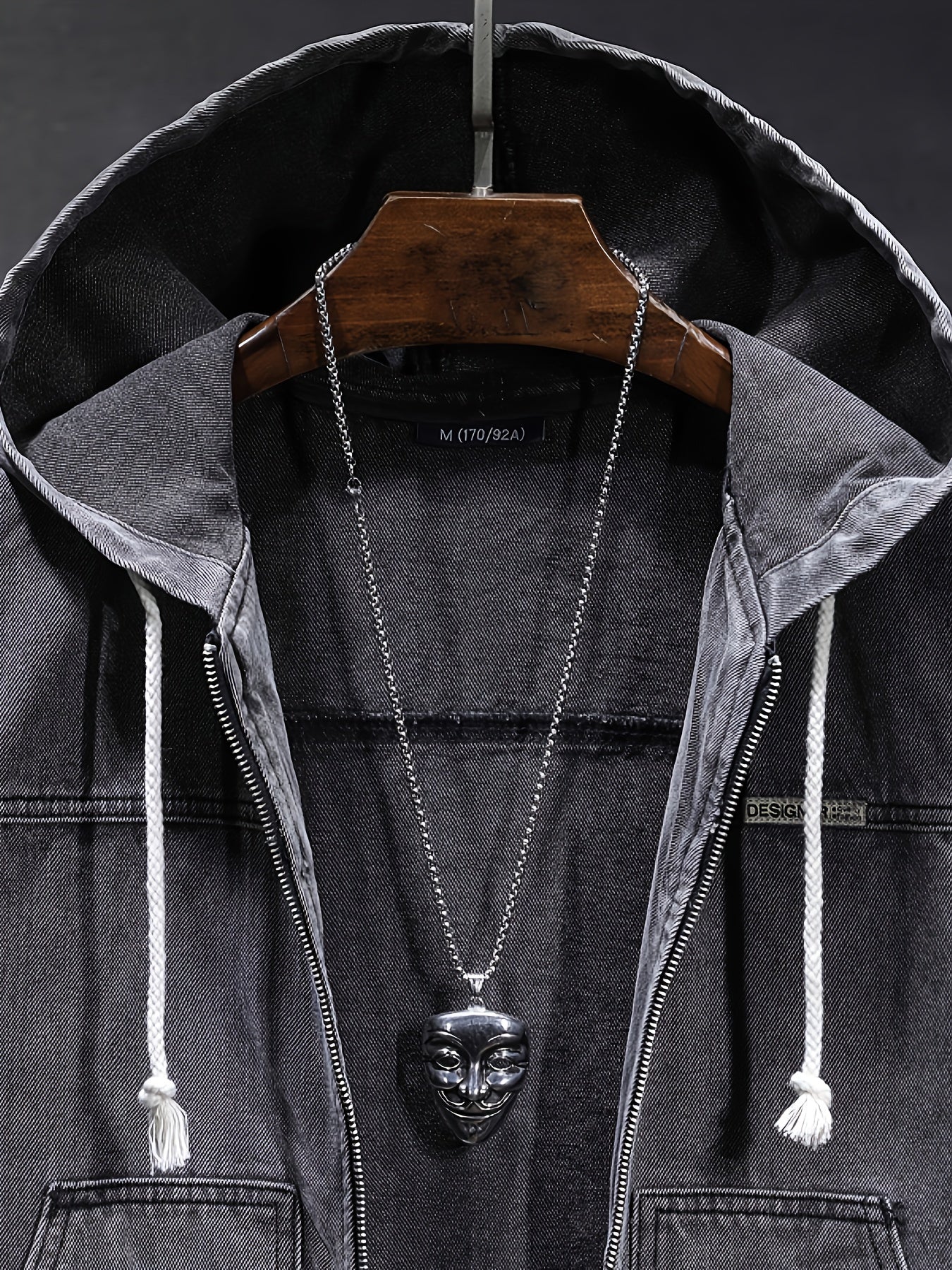 Veste sans manches à capuche pour homme en denim noir délavé