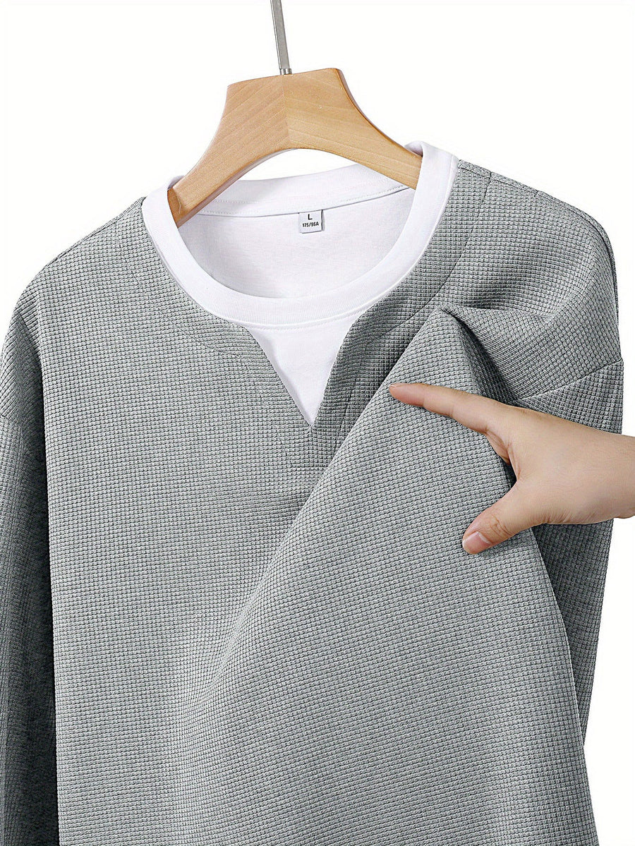 Men's two-tone waffle-knit V-neck long-sleeve sweater in gray