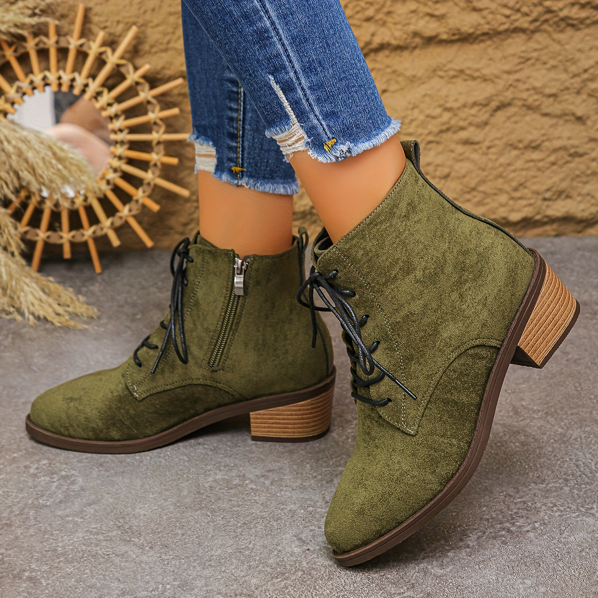 Bottes courtes à lacets pour femme – Plusieurs couleurs disponibles