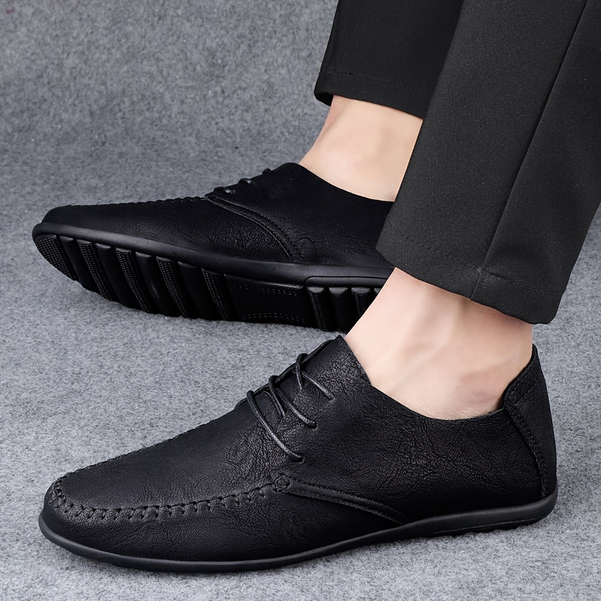 Elegante Mokassins für Herren im lässigen urbanen Stil  