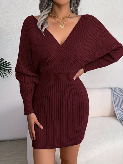 Robe pull côtelée femme décolleté V manches longues chauve-souris coupe ajustée