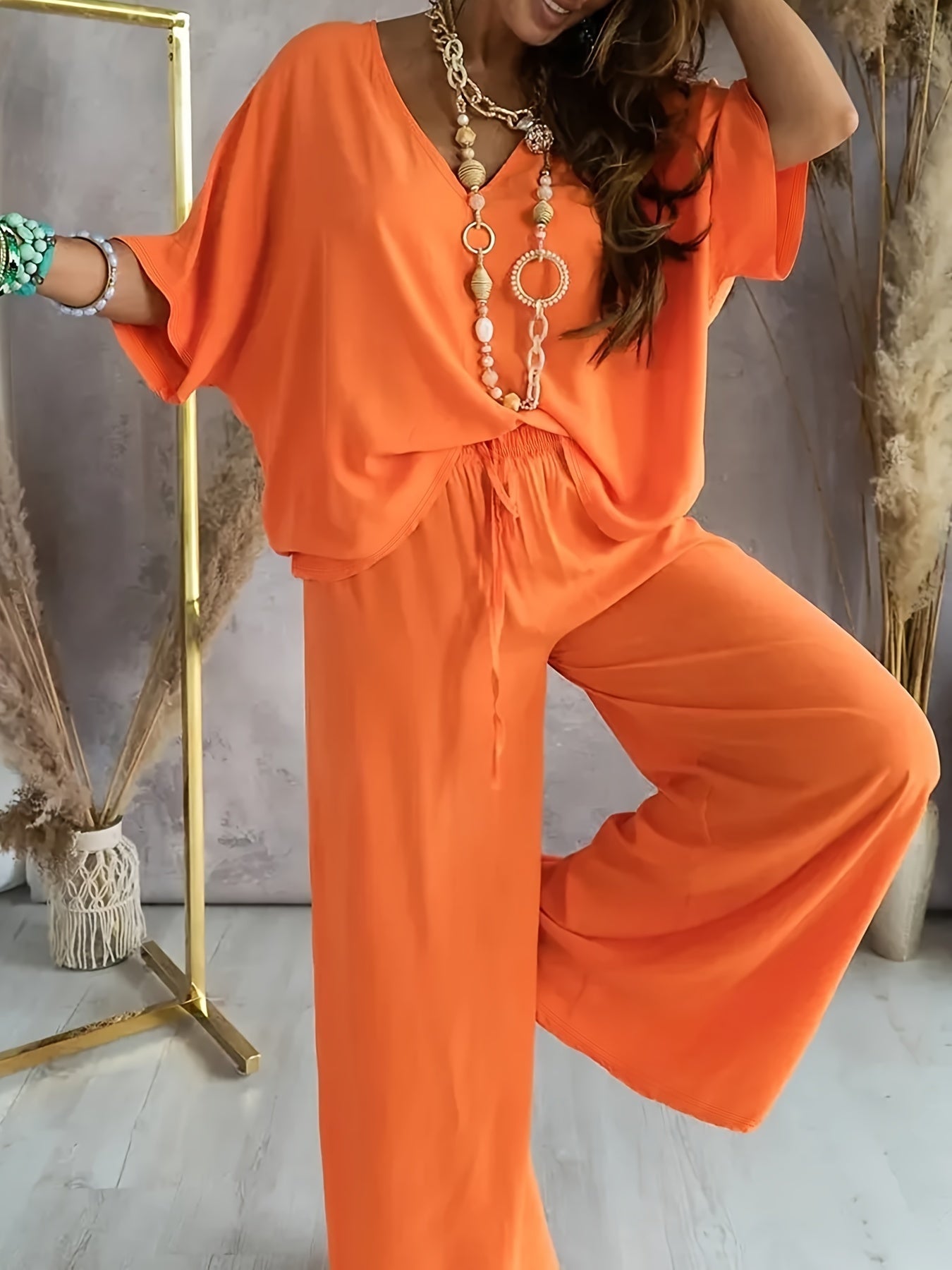 Combinaison Pantalon Femme Style Décontracté Chic à Manches Courtes et Col V – Parfaite pour Printemps et Été
