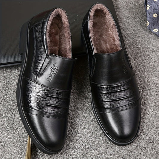 Mocassins Homme Doublés Hiver Noirs avec Semelle Noire et Détails Texturés