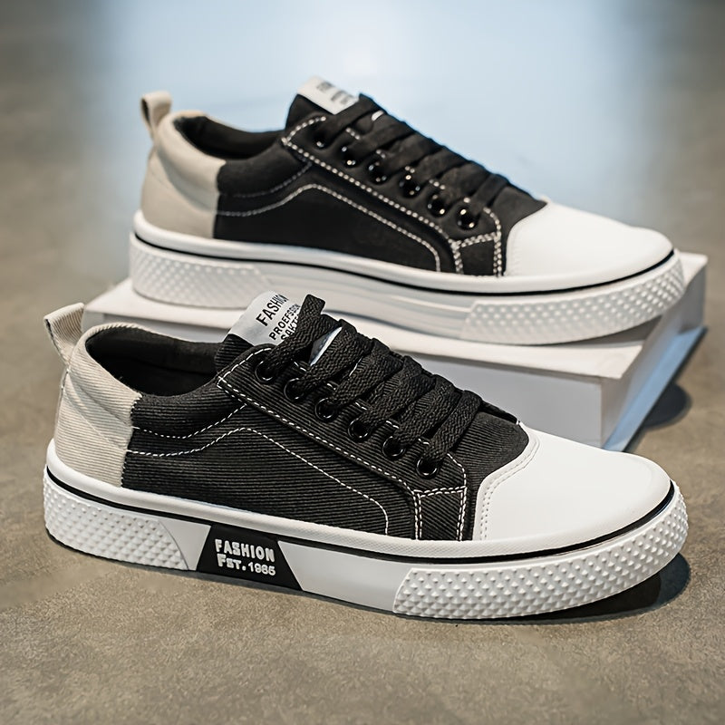 Herresneakers i afslappet urban stil til fritid og udendørs brug