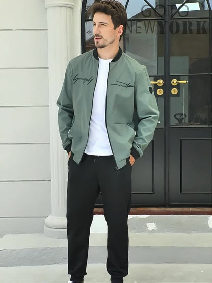 Avslappnad baseballjacka för herr – Urban stil och vardaglig elegans