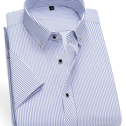 Chemise habillée à manches courtes pour homme style business à rayures fines