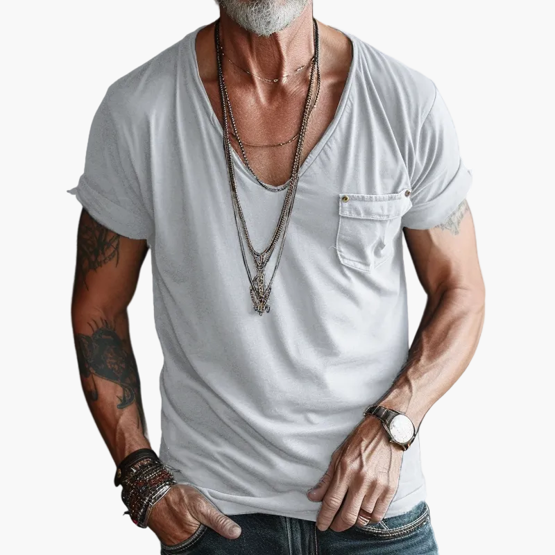 Męski T-shirt casual z dekoltem w serek i kieszenią na piersi – idealny na wyjścia i na co dzień