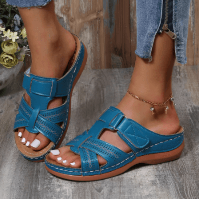 Sandales à enfiler confort compensées pour femmes – Style chic et usage quotidien