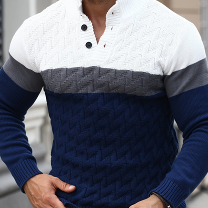 Pull homme tricoté à col montant boutonné rayé