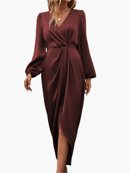 Elegant aftenkjole med slå-om design til kvinder, chic draperet stil til festlige lejligheder