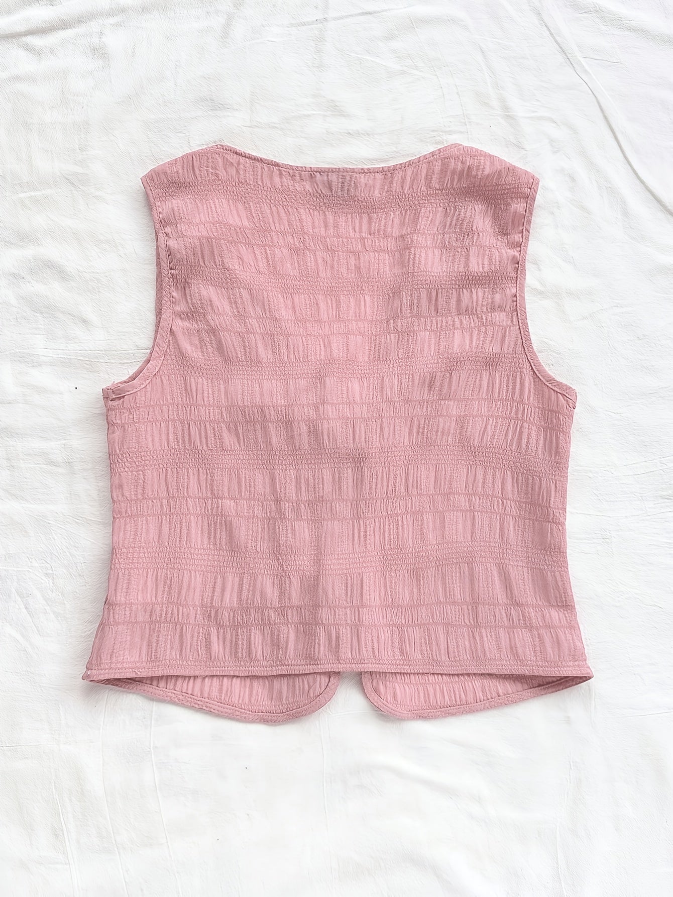 Gilet sans manches femme style bohème à nouer devant pour look décontracté et estival