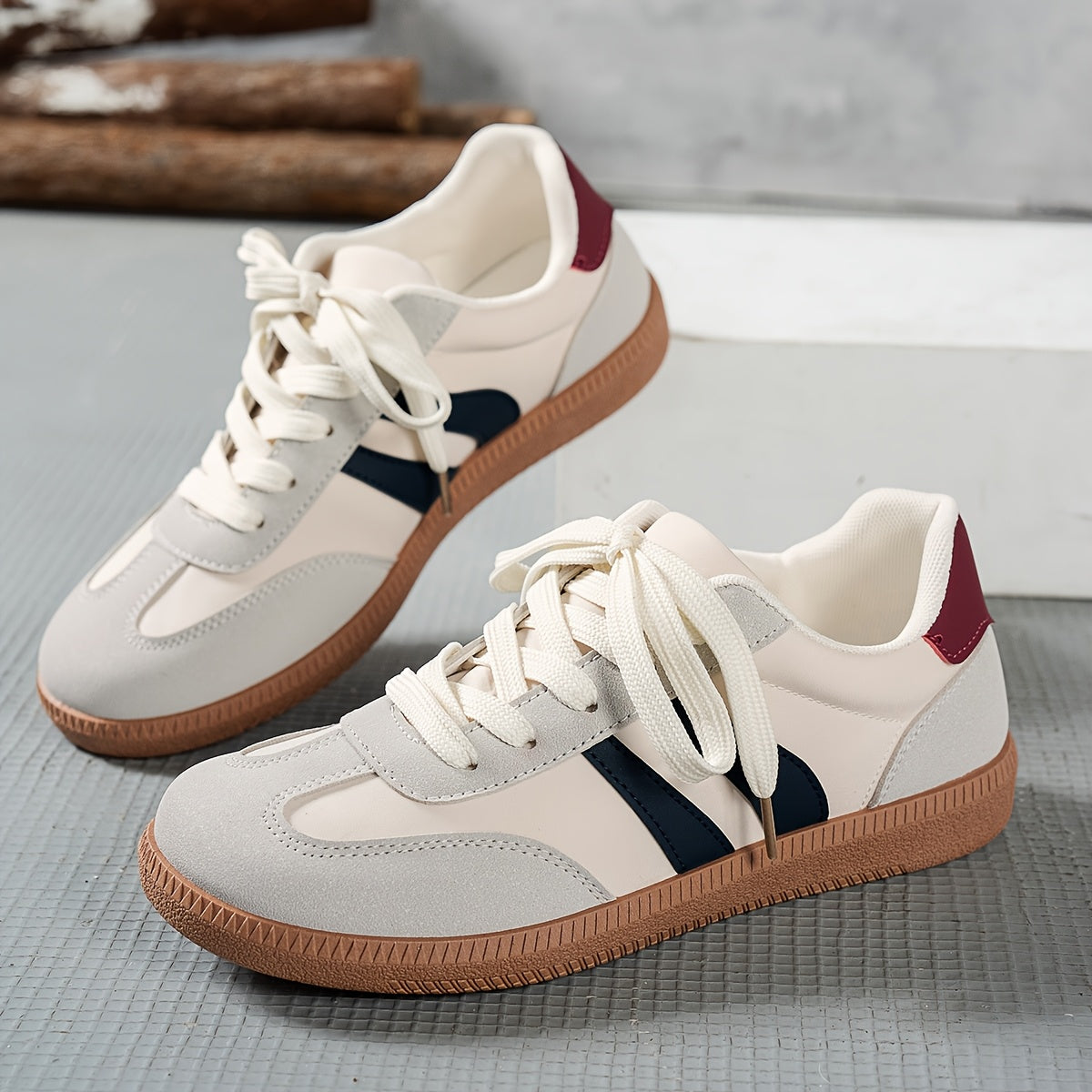 Sneakers casual da donna stile retrò urbano – Scarpe alla moda per tutti i giorni