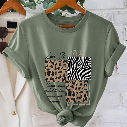 T-shirt femme imprimé graphique léopard et zèbre message « Love Is Wild » style décontracté tendance