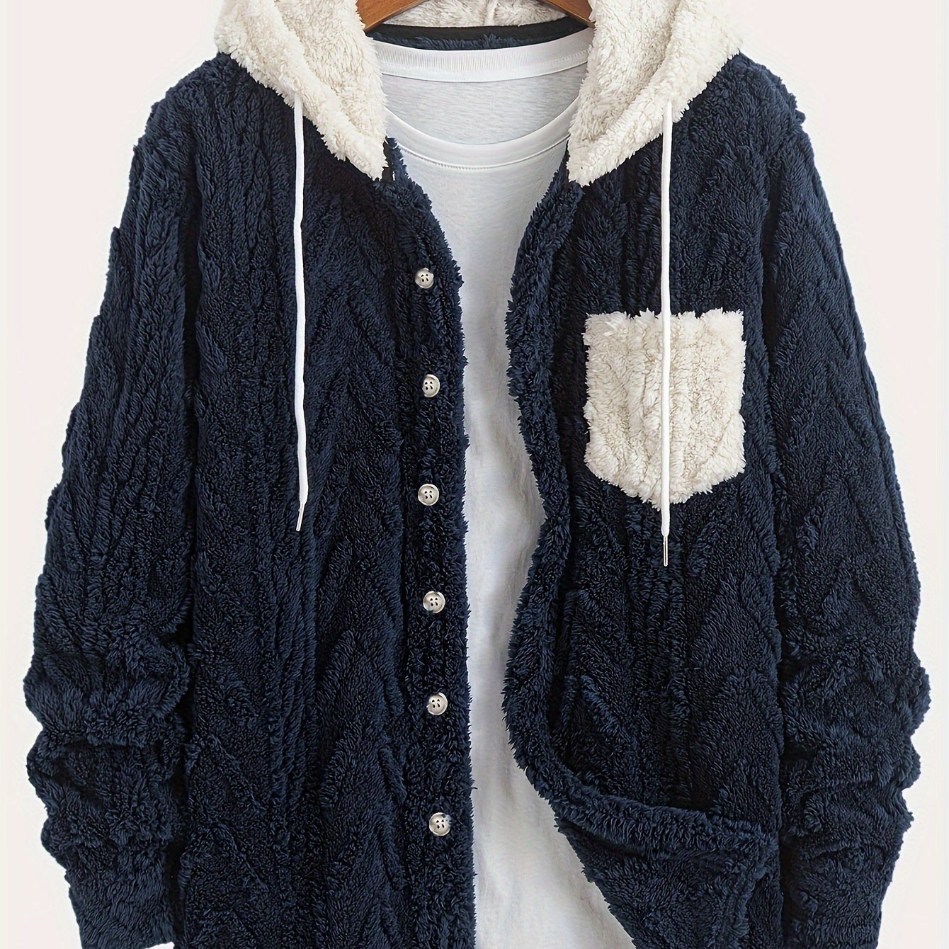 Veste Homme Polaire Sherpa à Capuche Bleu Marine et Poche Poitrine Contrastée