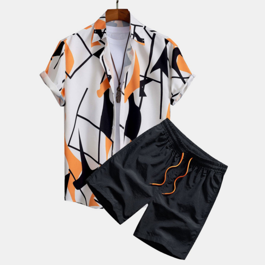 Afslappet herresæt med grafisk stil, kortærmet skjorte og shorts til sommer
