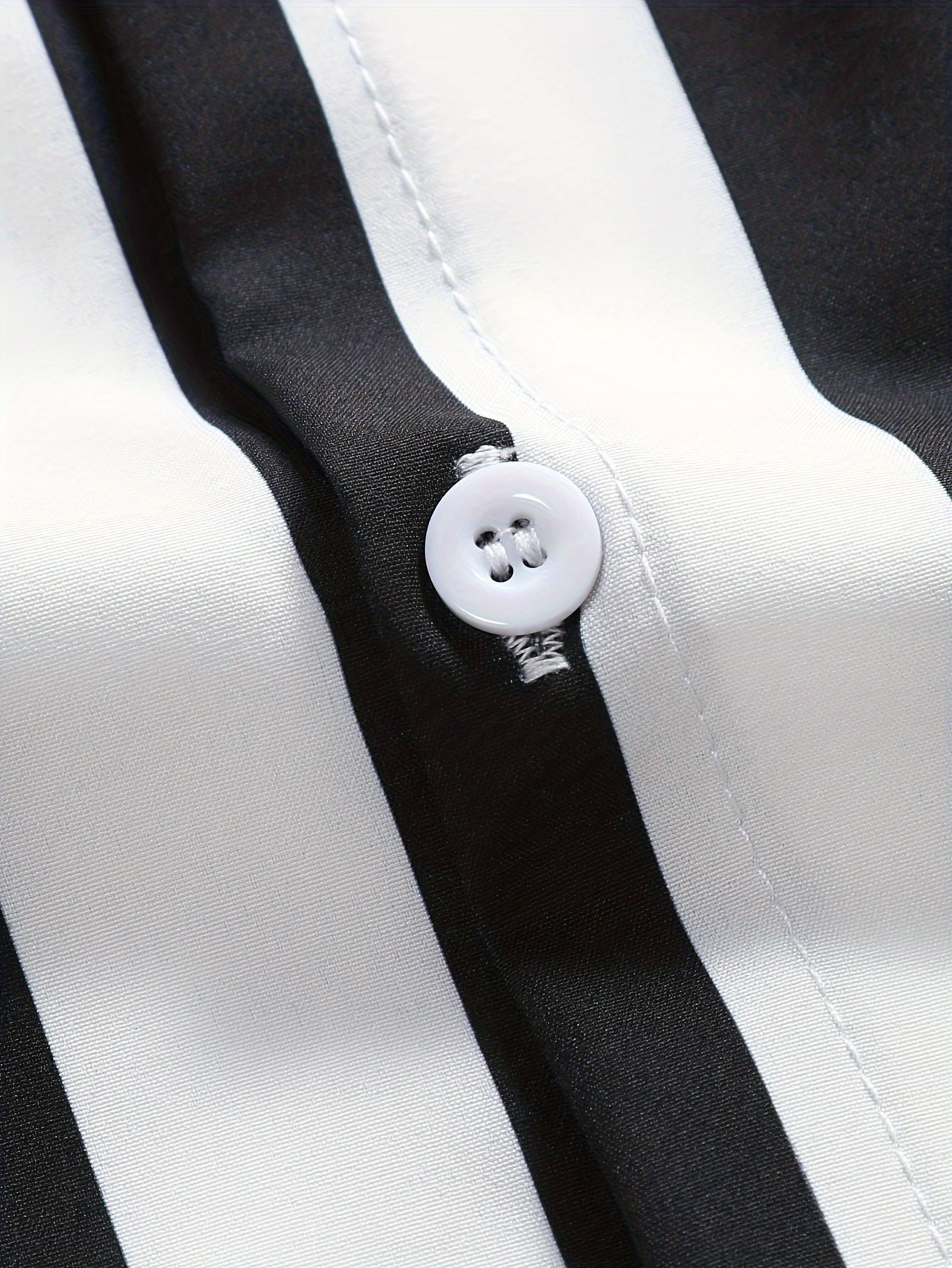 Camisa de Rayas Verticales Estilo Urbano para Hombre - Look Casual y a la Moda