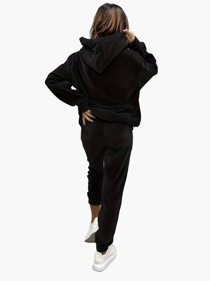 Ensemble de survêtement décontracté pour femme, style urbain chic, idéal pour le quotidien et les loisirs