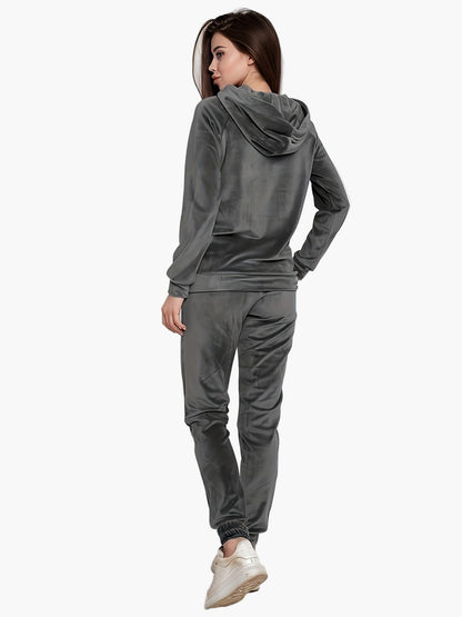 Ensemble de survêtement décontracté pour femme, style urbain chic, idéal pour le quotidien et les loisirs