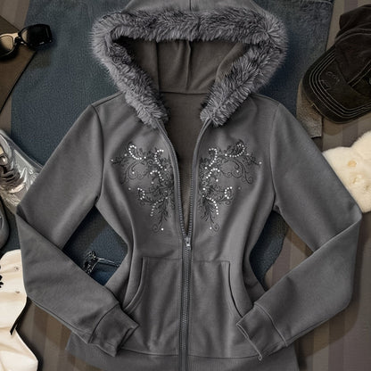 Veste à capuche grise pour femme avec bordure en fausse fourrure et motif brodé