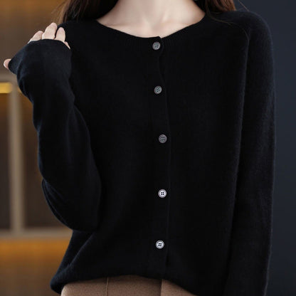 Danielle – Merino Vest for Women with Round Neck and Long Sleeves in