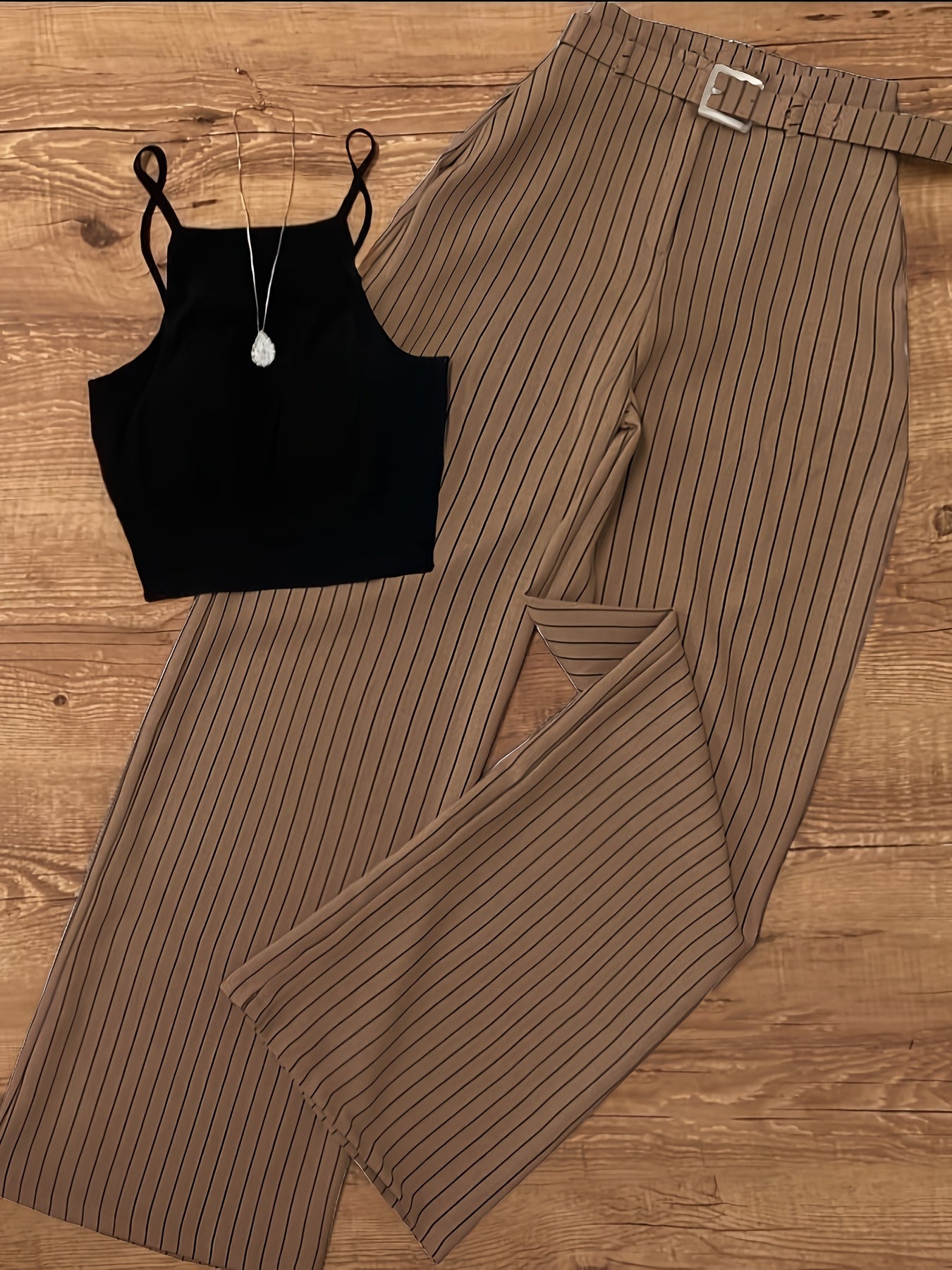 Ensemble femme élégant à rayures pour printemps/été, pantalon large et crop top chic
