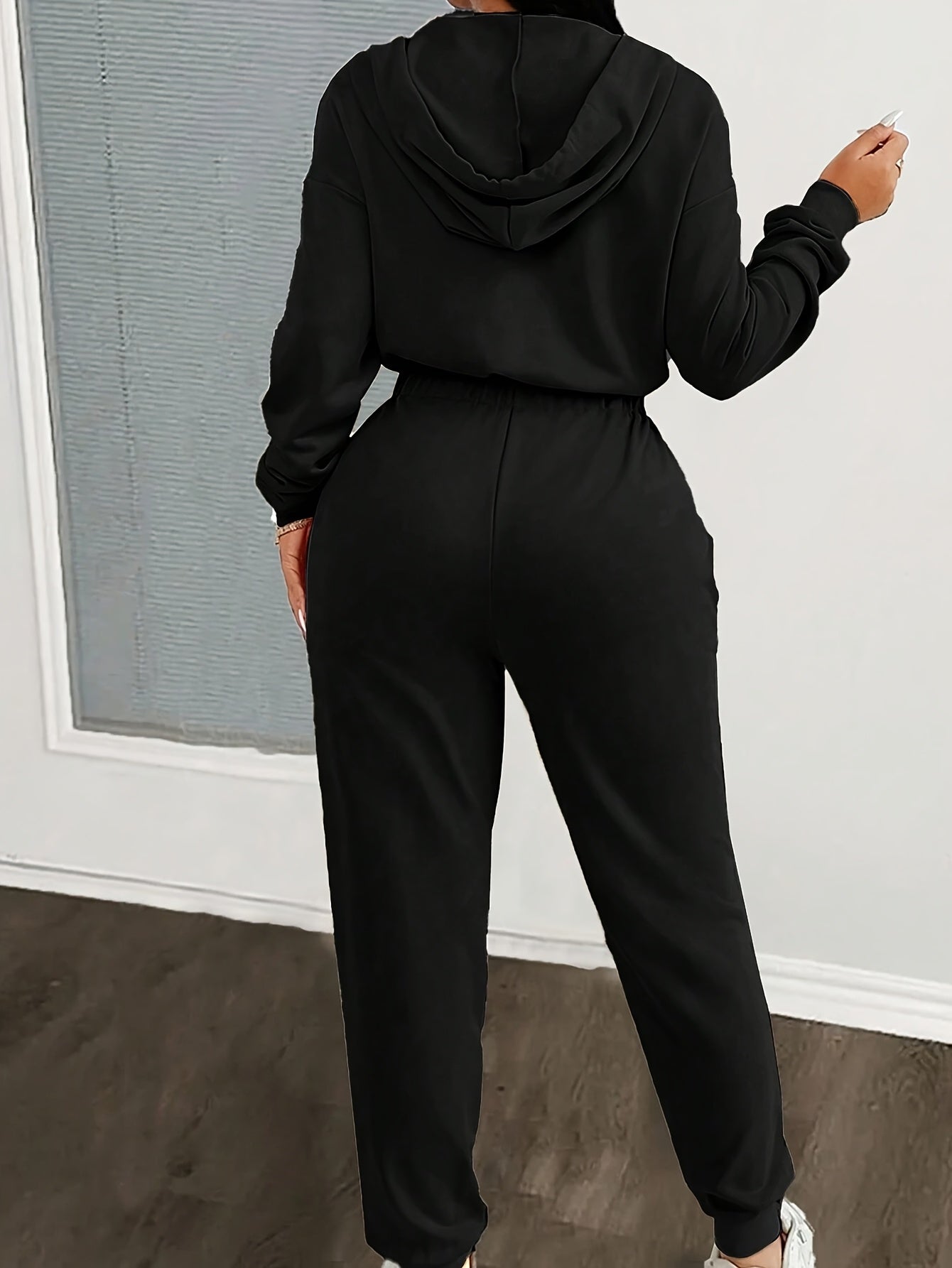 Combinaison Femme à Capuche Zippée devant Manches Longues Taille Élastiquée Jambes Fuselées