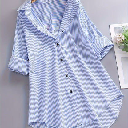 Loose striped shirt for women – Casual style for office or leisure