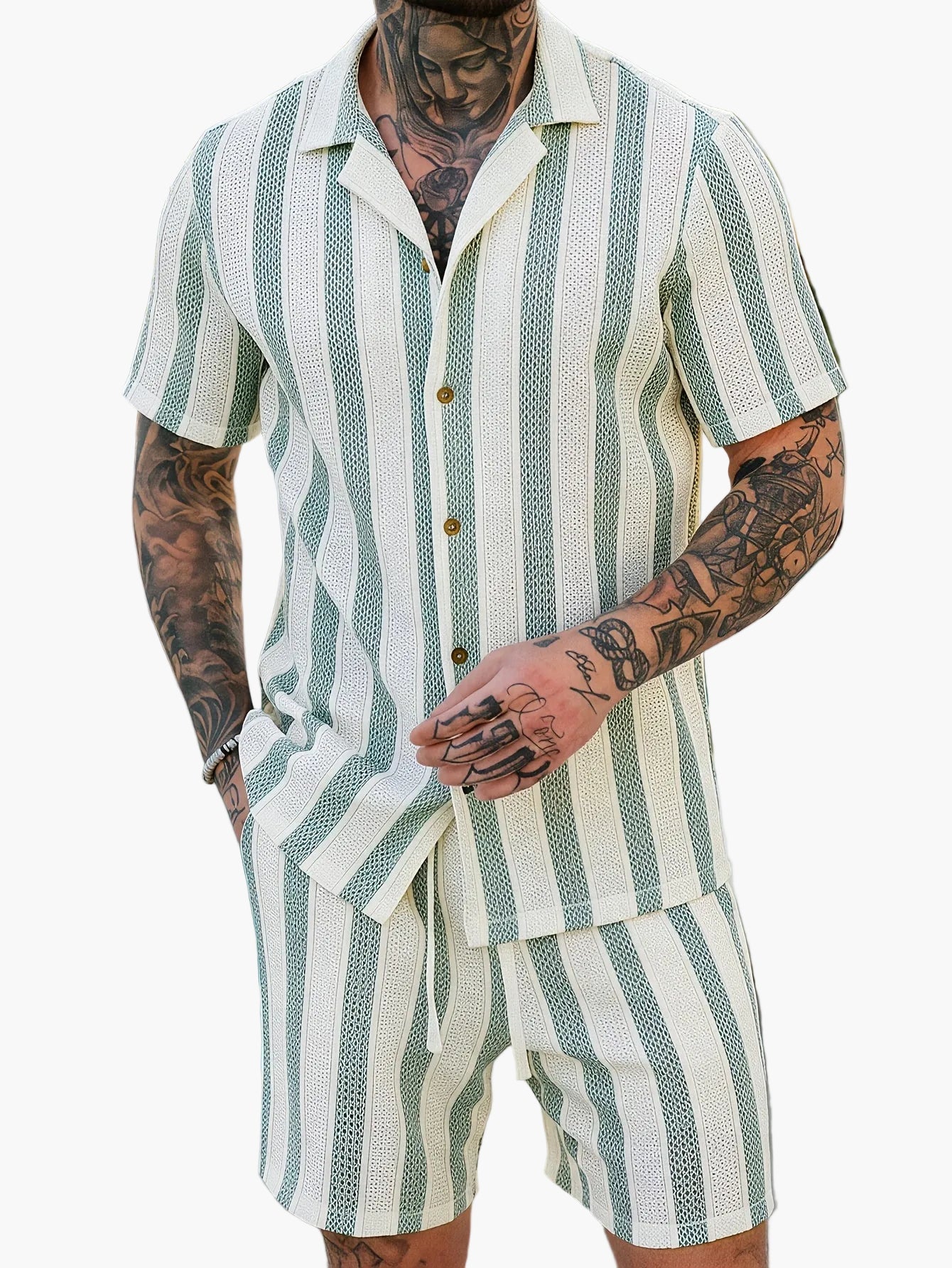 Ensemble décontracté pour homme – Chemise à manches courtes et short à rayures – Style estival tendance