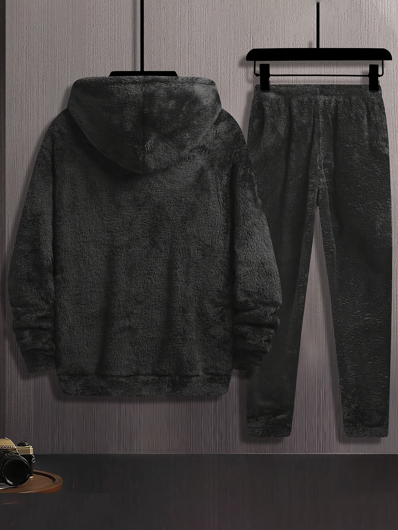 Ensemble Homme Doux Noir à Capuche et Pantalon Motif Géométrique Relief