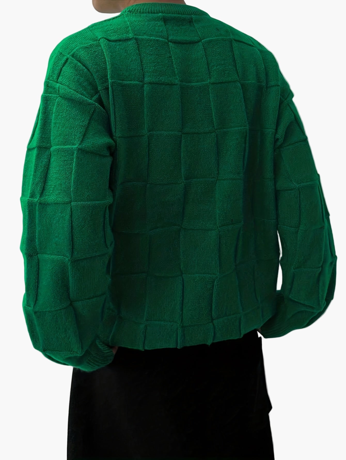 Męski sweter streetwear w kratę, miejski styl casual