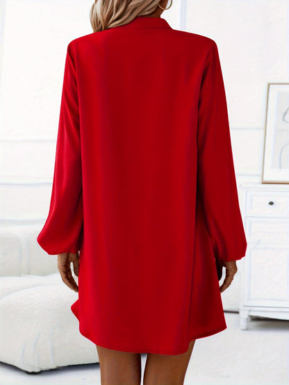 Abito camicia casual con bottoni da donna, stile chic e moderno, ideale per primavera ed estate