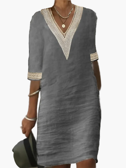 Zomerse jurk voor dames in chique bohemienstijl met V-hals en driekwartmouwen voor een ontspannen en elegante uitstraling