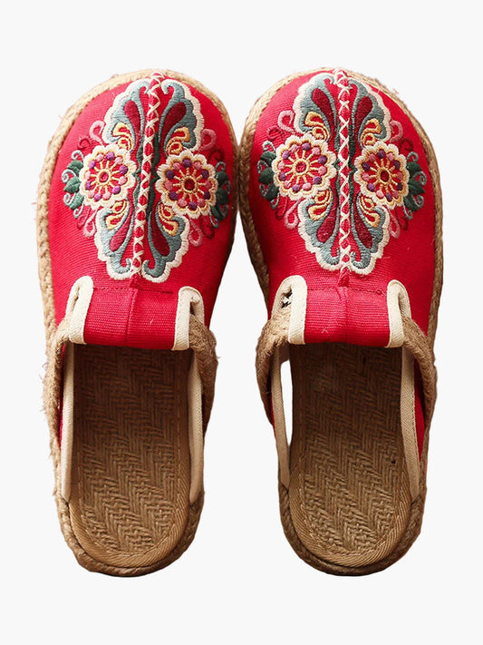 Mules brodées traditionnelles femme style ethnique – Chaussures confort élégantes pour intérieur ou extérieur