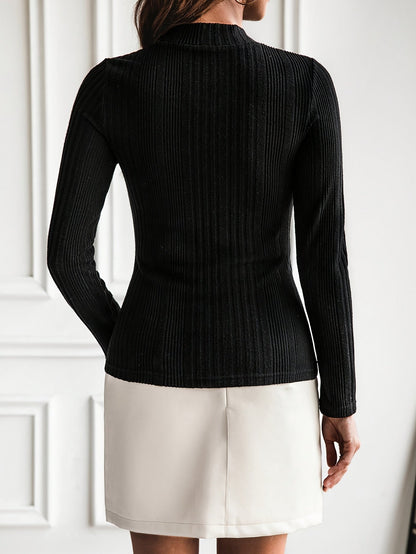 Pull côtelé à col montant et boutons dorés Femme