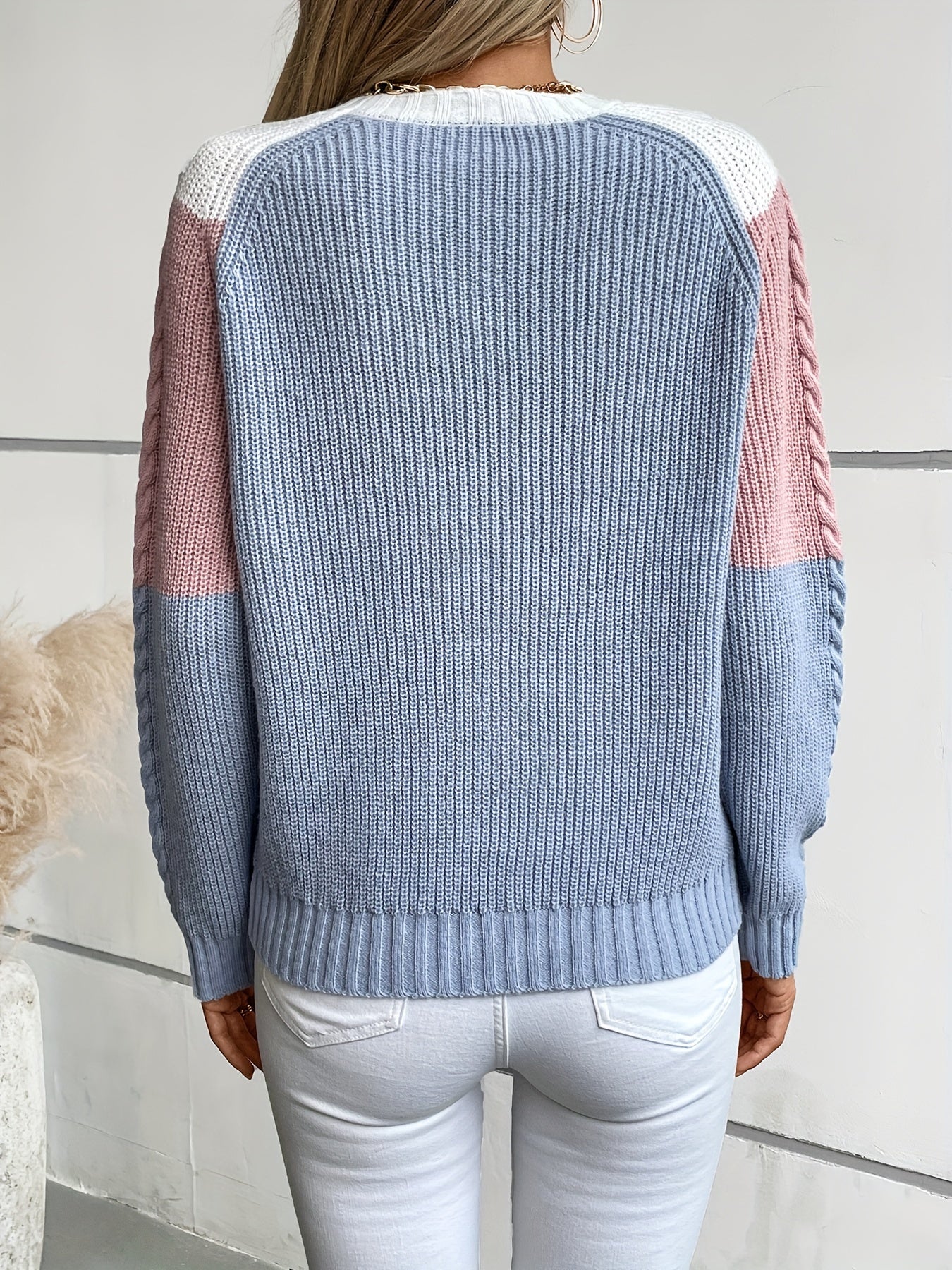 Pull en maille tressée multicolore col rond Femme