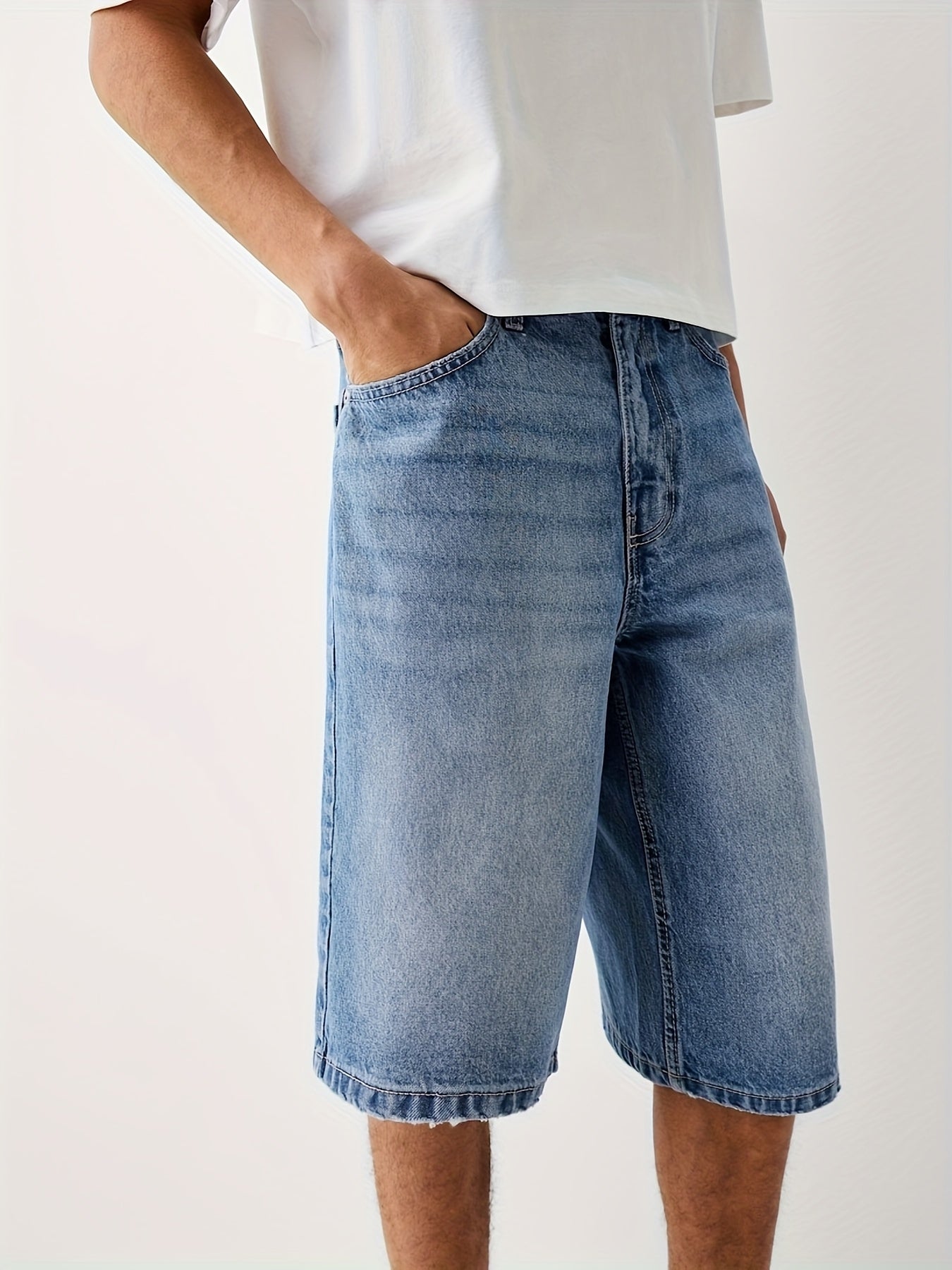 Bermuda amplio para hombre estilo casual urbano