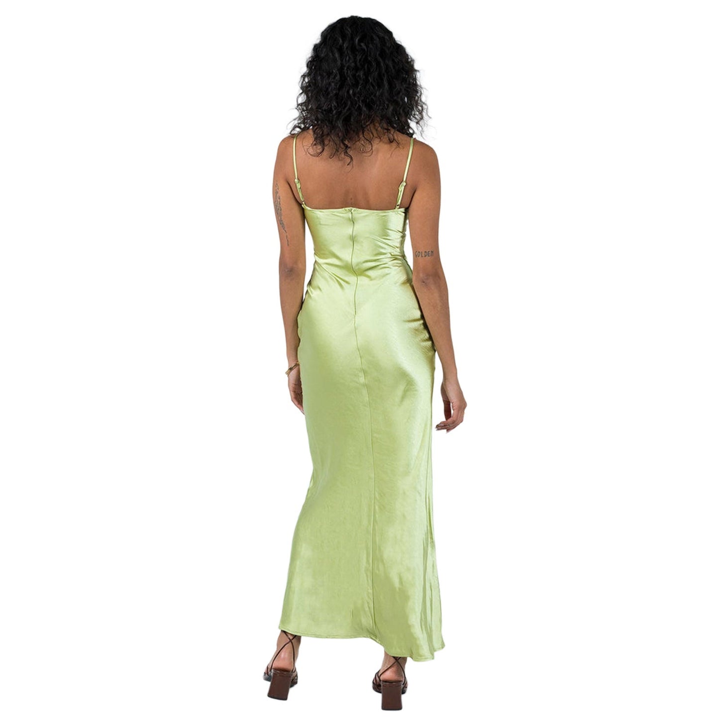 Robe Longue Femme Style Satinée Élégante à Bretelles avec Détails Brodés – Soirée et Cocktail