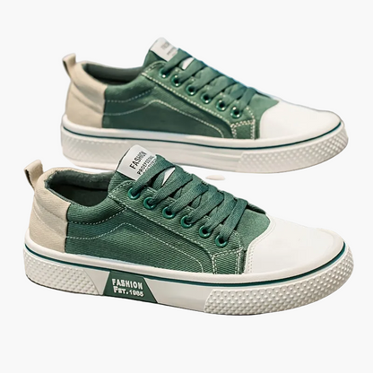Herresneakers i afslappet urban stil til fritid og udendørs brug