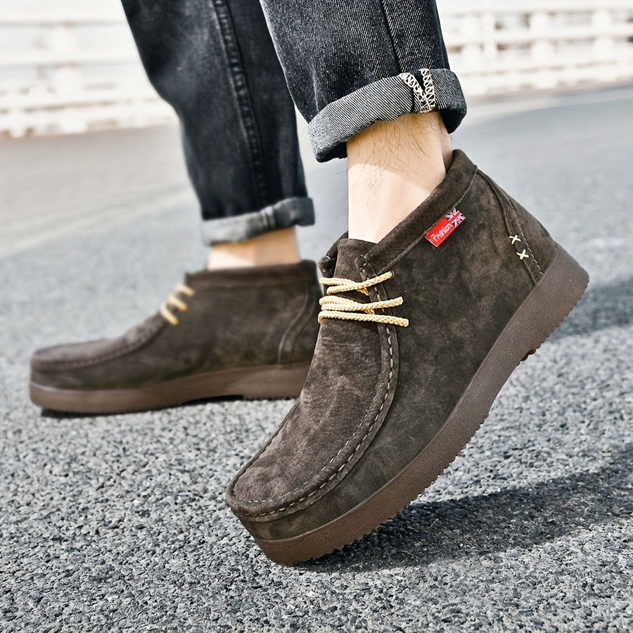 Chaussures montantes homme aspect daim lacets beiges semelle crantée