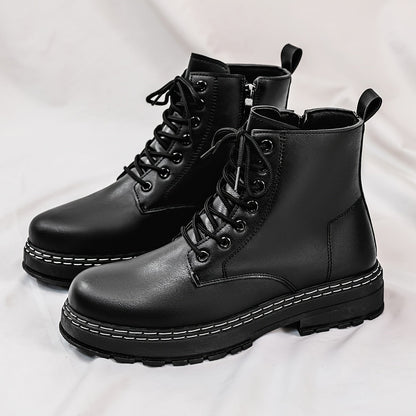 Bottines noires montantes à lacets et semelle épaisse