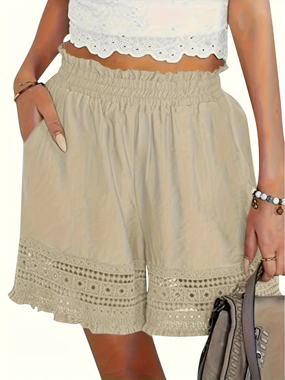 Women's bohemian style shorts with gathered waist for summer, ideal for vacations and everyday wear