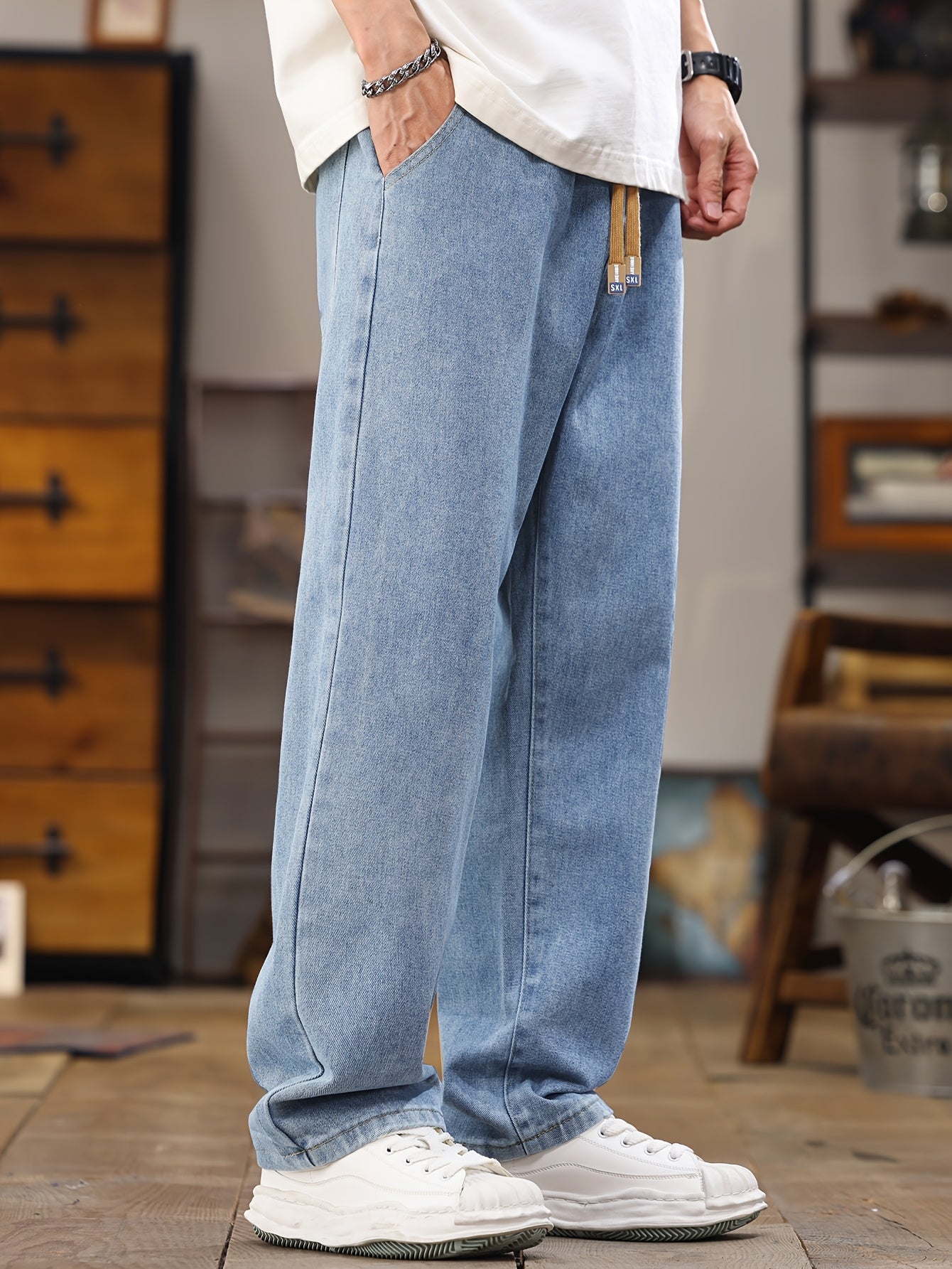 Lässige Herren-Jogger-Jeans mit geradem Schnitt, ideal für den Alltag  