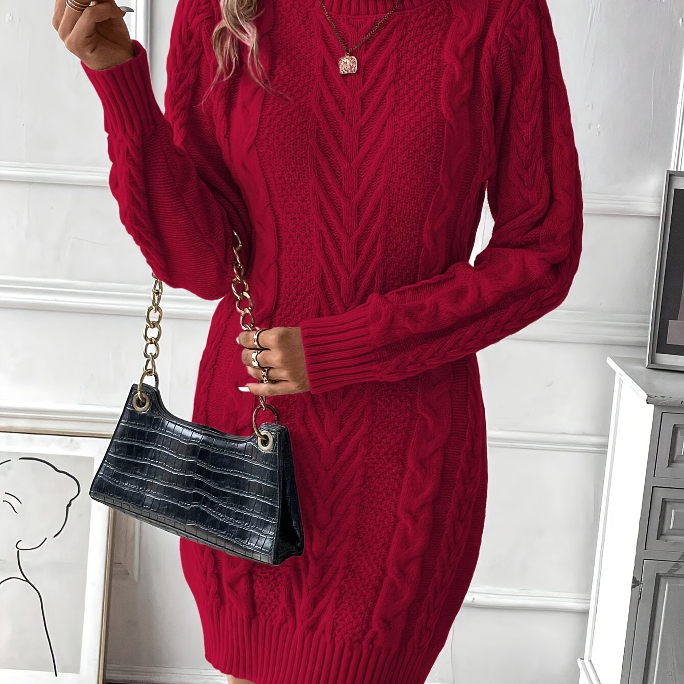 Robe pull côtelée à col roulé et motifs torsadés pour femme